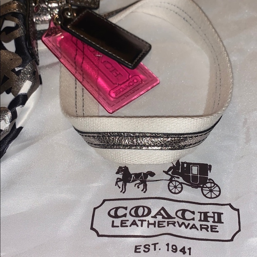NWOT Coach Poppy Floral Graffiti Purse Y2K/2000s - Picture 3 of 3